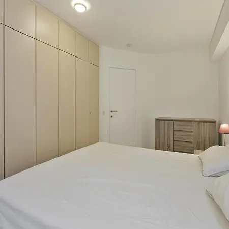 Flat In Near Belgium Pier Apartamento